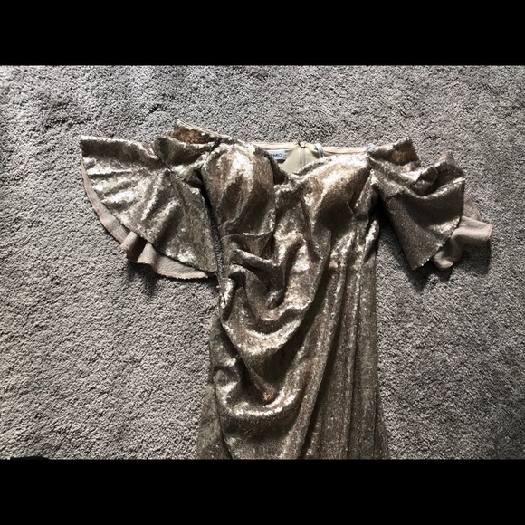 NWOT Calvin Klein gold sequin gown - Picture 4 of 7